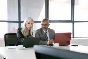 IA jurídica anonimización de documentos